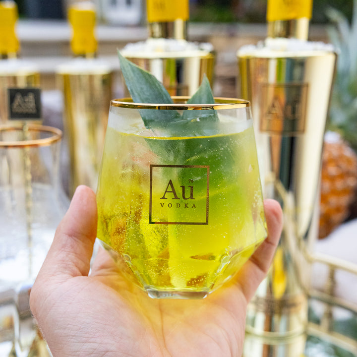 Au Vodka Pineapple Crush 70cl