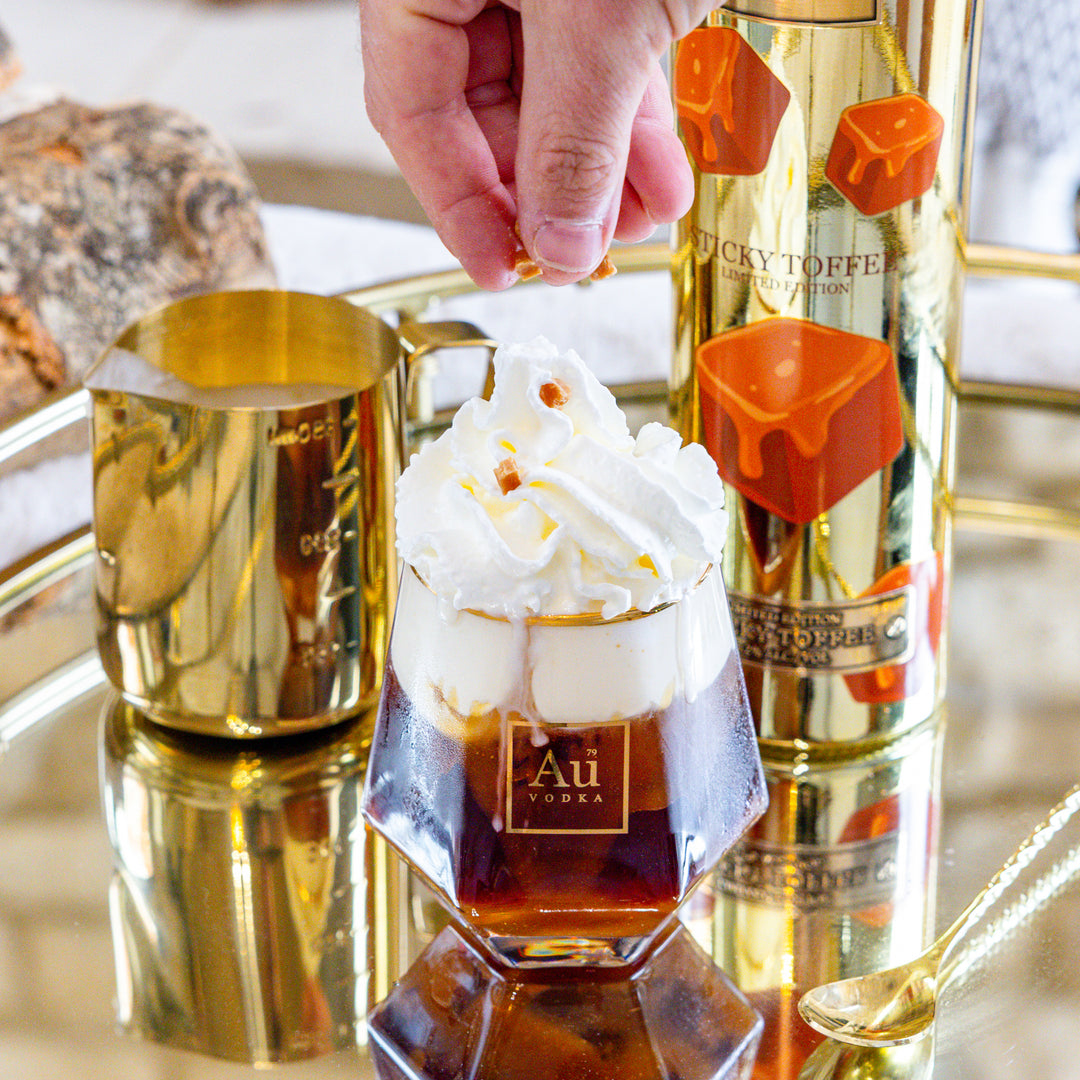 Au Vodka Sticky Toffee 70cl & Diamond Cut Glass
